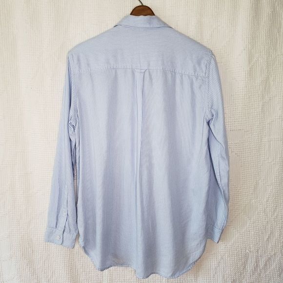 Vintage • Gap butterfly button down - Picture 7 of 11